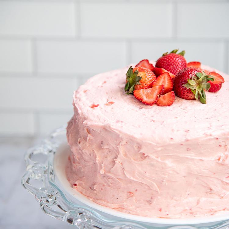 甜蜜的 草莓 Buttercream Cake